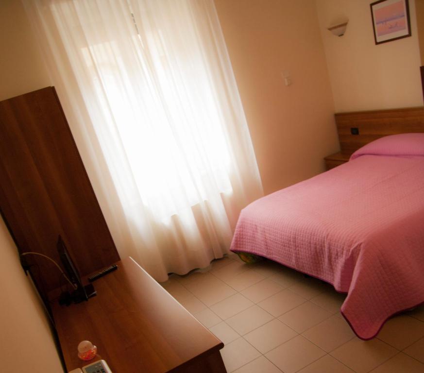 Hotel Marinoni Lomazzo Ruang foto